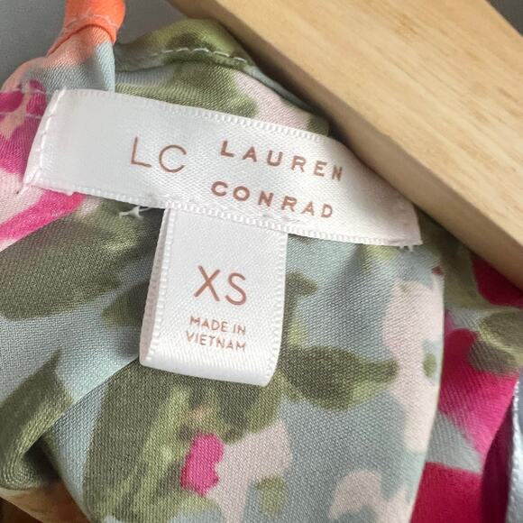 LC Lauren Conrad XS Green Pink Floral Pleated Chiffon Short Sleeve Top Blouse - Picture 6 of 8